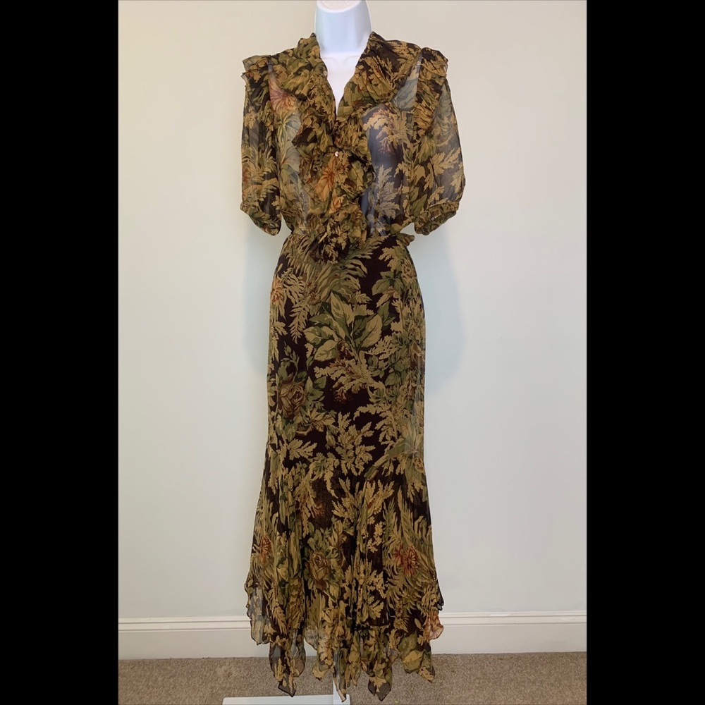 RALPH LAUREN Luxury Silk Skirt and Blouse Set